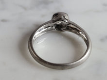 Load image into Gallery viewer, Womens Estate Sterling Silver Modernist CZ Ring 2.2g E6617