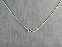 Load image into Gallery viewer, Womens Vintage Estate Sterling Silver Hearts Pendant &amp; Necklace 2.4g E6619