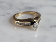Load image into Gallery viewer, Womens Vintage Estate 14K Yellow Gold Pear Diamond Ring, 5.0g E6622