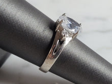 Load image into Gallery viewer, Womens Estate Sterling Silver Modernist CZ Ring 4.3g E6625