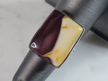 Load image into Gallery viewer, Womens Vintage Estate Sterling Silver Chalcedony Stone Ring 7.7g E6630