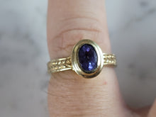 Load image into Gallery viewer, Womens Vintage Estate 14K Yellow Gold Tanzanite Ring 4.3g E6637