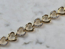Load image into Gallery viewer, Womens Vintage Estate Sterling Silver Gold Tone Heart Bracelet 11.9g E6650
