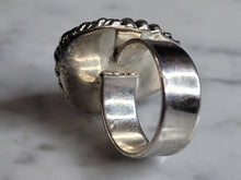 Load image into Gallery viewer, Womens Vintage Estate Sterling Silver Modernist Ring 11.5g E6660