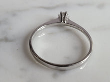 Load image into Gallery viewer, Womens Estate Sterling Silver CZ Ring 1.1g E6666