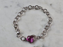 Load image into Gallery viewer, Womens Vintage Estate Sterling Silver Heart Charm Bracelet 9.6g E6674