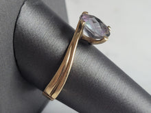 Load image into Gallery viewer, Womens Vintage Estate 14K Yellow Gold Mystic Topaz Ring 5.0g #E6679