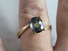 Load image into Gallery viewer, Womens Vintage Estate 14K Yellow Gold Mystic Topaz Ring 5.0g #E6679