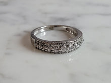 Load image into Gallery viewer, Womens Estate Sterling Silver CZ Ring 2.2g E6693