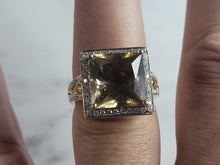 Load image into Gallery viewer, Womens Vintage Estate 14K Gold Beryl Diamond Ring 8.0g E6694