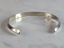 Load image into Gallery viewer, Vintage Estate Sterling Silver Southwestern Design Cuff Bracelet 11.2g E6702