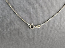 Load image into Gallery viewer, Womens Vintage Estate Sterling Silver Mercedes Pendant Necklace 4.5g E6706