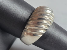 Load image into Gallery viewer, Womens Vintage Estate Sterling Silver Modernist Ring, 8.8g E6712