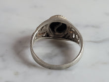 Load image into Gallery viewer, Vintage Estate Sterling Silver Chinese Yin Yang Ring 3.7g E6713