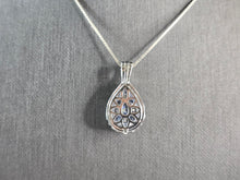 Load image into Gallery viewer, Womens Vintage Estate Sterling Silver CZ Tear Drop Pendant Necklace 8.4g E6719