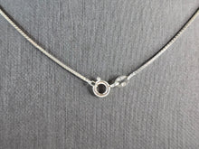Load image into Gallery viewer, Womens Vintage Estate Sterling Silver CZ Tear Drop Pendant Necklace 8.4g E6719