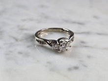 Load image into Gallery viewer, Womens Vintage Estate 10K White Gold Diamond Ring 2.7g E6732