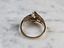 Load image into Gallery viewer, Womens Vintage Estate 10K Yellow Gold Modernist Diamond Ring 2.6g E6733