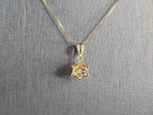 Load image into Gallery viewer, Womens Vintage Estate 14K Gold Diamond Pendant Necklace 2.3g #E6745