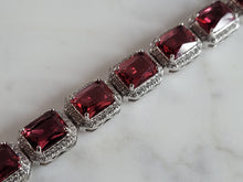 Load image into Gallery viewer, Womens Estate Sterling Silver Rose Quartz Colored Bracelet 20.8g E6752