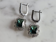 Load image into Gallery viewer, Womens Estate Sterling Silver Modernist CZ Earrings 6.4g E6766
