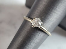 Load image into Gallery viewer, Womens Vintage Estate 14k White Gold Diamond Engagement Ring 1.8g #E6778