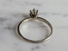 Load image into Gallery viewer, Womens Vintage Estate 14k White Gold Diamond Engagement Ring 1.8g #E6778