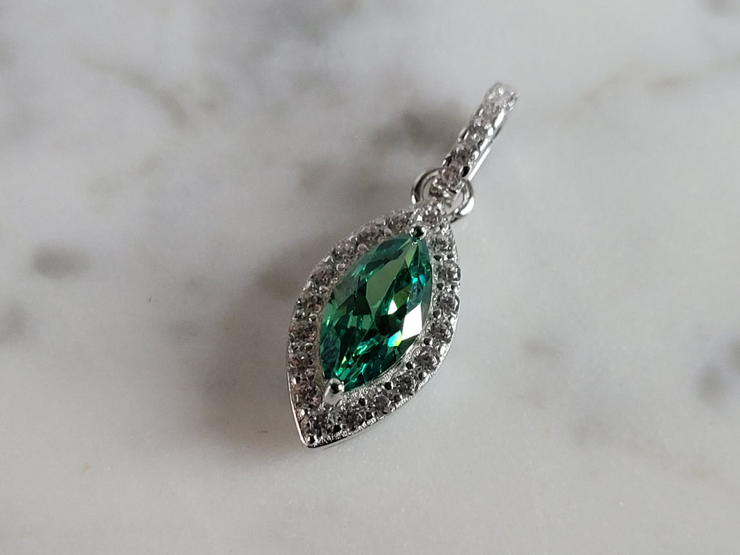 Womens Estate Sterling Silver Modernist CZ Pendant 1.7g E6783