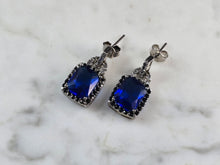Load image into Gallery viewer, Womens Vintage Estate Sterling Silver Modernist Earrings 4.7g E6784