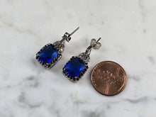 Load image into Gallery viewer, Womens Vintage Estate Sterling Silver Modernist Earrings 4.7g E6784