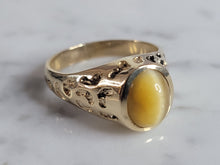 Load image into Gallery viewer, Womens Mens Vintage Estate 14K Yellow Gold Tigers Eye Ring 6.7g E6792