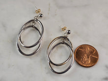 Load image into Gallery viewer, Pr of Womens Vintage Estate 14K White Gold Hoop Earrings 2.7g E6818