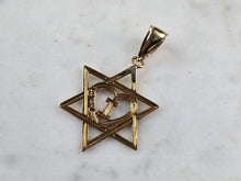 Load image into Gallery viewer, 14K Gold Jewish Judaica Star of David Letter &quot; I &quot; Heart Pendant, 1.5g E6828