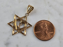 Load image into Gallery viewer, 14K Gold Jewish Judaica Star of David Letter &quot; I &quot; Heart Pendant, 1.5g E6828