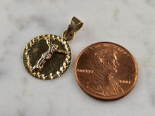 Load image into Gallery viewer, Vintage Estate 14K Yellow Gold Religious Jesus Cross Pendant, 1.0g E6830