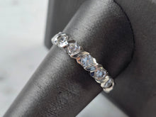 Load image into Gallery viewer, Womens Vintage Estate Sterling Silver CZ Ring 3.1g E6856