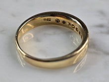 Load image into Gallery viewer, Mens Vintage Estate 14K Yellow Gold Diamond Ring 6.2g E6872