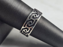 Load image into Gallery viewer, Mens Vintage Estate Sterling Silver Waldeck Johnson Ring 4.7g E6887