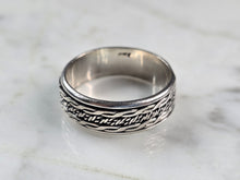 Load image into Gallery viewer, Mens Estate Sterling Silver Irish Celtic Eternity Knot Fidget Ring 4.7g E6889