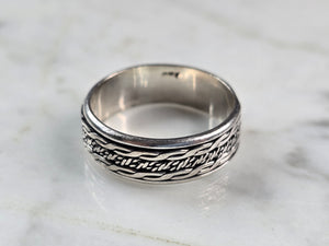 Mens Estate Sterling Silver Irish Celtic Eternity Knot Fidget Ring 4.7g E6889