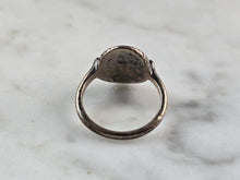 Load image into Gallery viewer, Womens Girls Vintage Estate Sterling Silver Southwestern Onyx Ring 1.7g E688