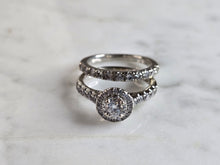 Load image into Gallery viewer, Womens Vintage Estate 14K White Gold Diamond Ring Set, 5.7g E6903