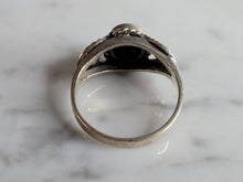 Load image into Gallery viewer, Vintage Estate Sterling Silver Chinese Yin Yang Ring 3.4g E6905