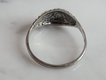 Load image into Gallery viewer, Womens Vintage Estate Sterling Silver Modernist Ring 1.5g E6906