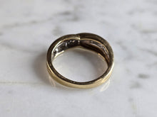 Load image into Gallery viewer, Womens Vintage Estate 10K Yellow Gold Modernist Diamond Ring 2.1g E6917
