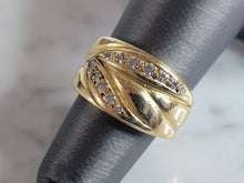 Load image into Gallery viewer, Womens Vintage Estate 18K Gold Bruno Guidi Designer Diamond Ring 5.5g E6932