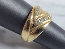 Load image into Gallery viewer, Womens Vintage Estate 18K Gold Bruno Guidi Designer Diamond Ring 5.5g E6932