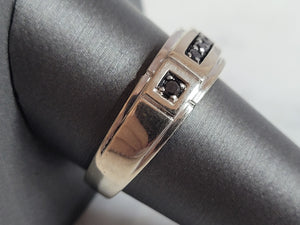 Mens Vintage Estate 14K White Gold Black Diamond Ring, 6.3g E6950