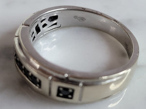 Mens Vintage Estate 14K White Gold Black Diamond Ring, 6.3g E6950
