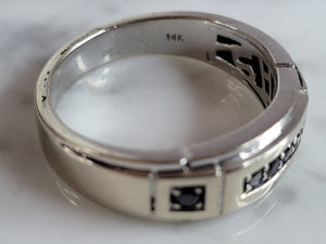Mens Vintage Estate 14K White Gold Black Diamond Ring, 6.3g E6950